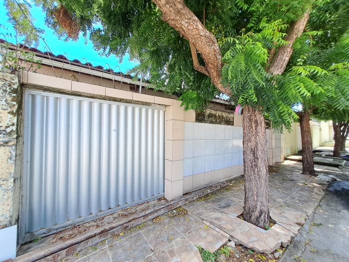 Casa Edson Queiroz fachada 2