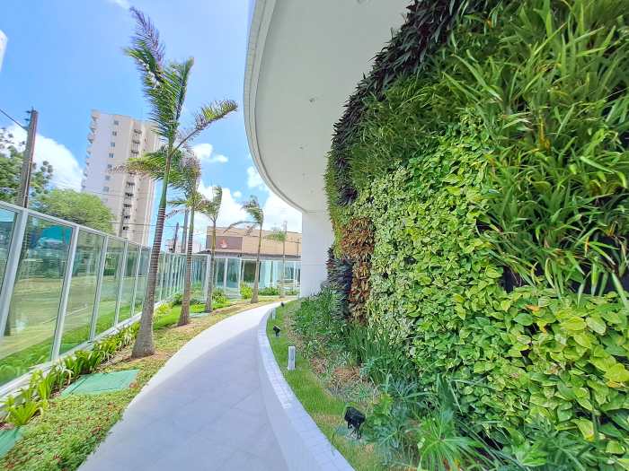 Tango Plaza jardim vertical