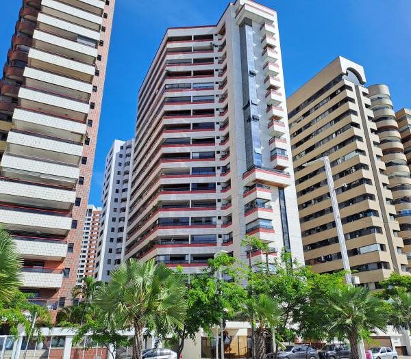Apartamento à venda na Beira Mar – um dos melhores cartão postal do Brasil